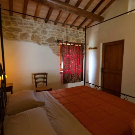 Pietra Antica Séjour à la ferme Ripatransone