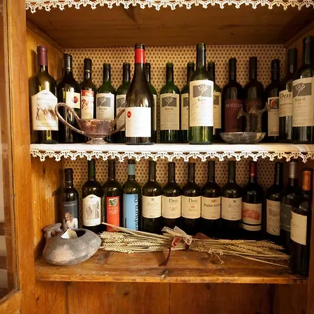 Lantgård Pietra Antica